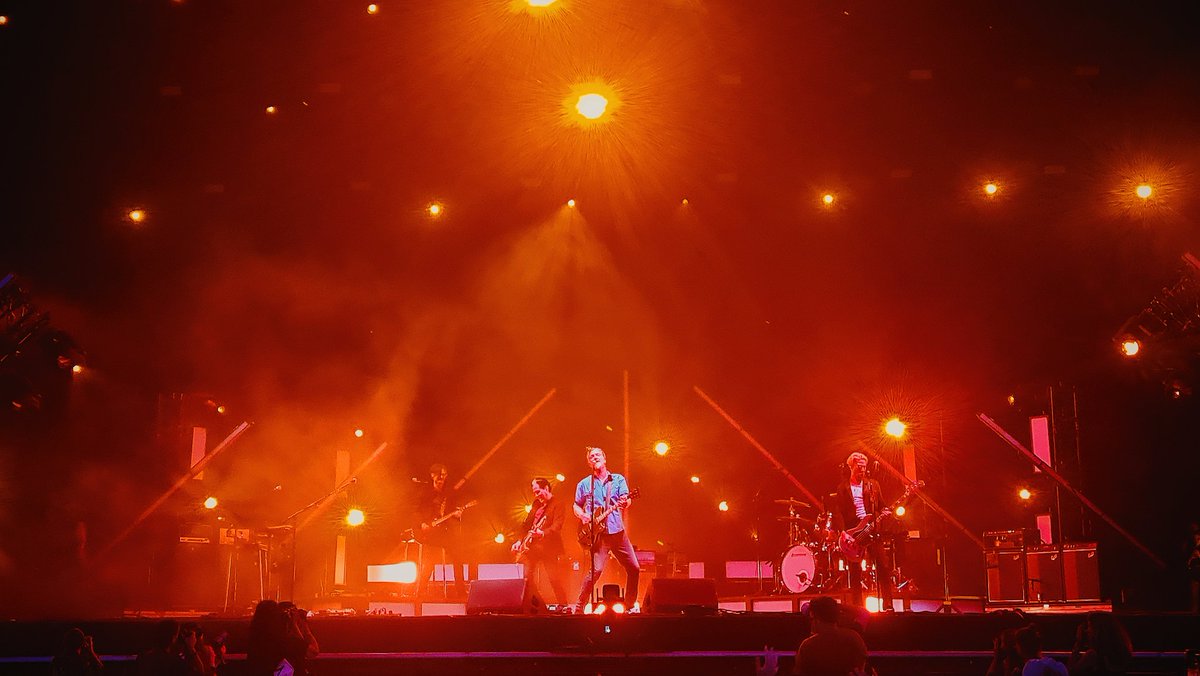 Insane show from the Queens Of The Stone Age at <a href="/NOS_Alive/">NOS Alive</a> tonight! First time seeing them. With "No One Knows" as opening track, it could only be a pure madness  🙏🖤
.
#NosAlive #QueensOfTheStoneAge #SaturdayVibes #Qotsa #Threads