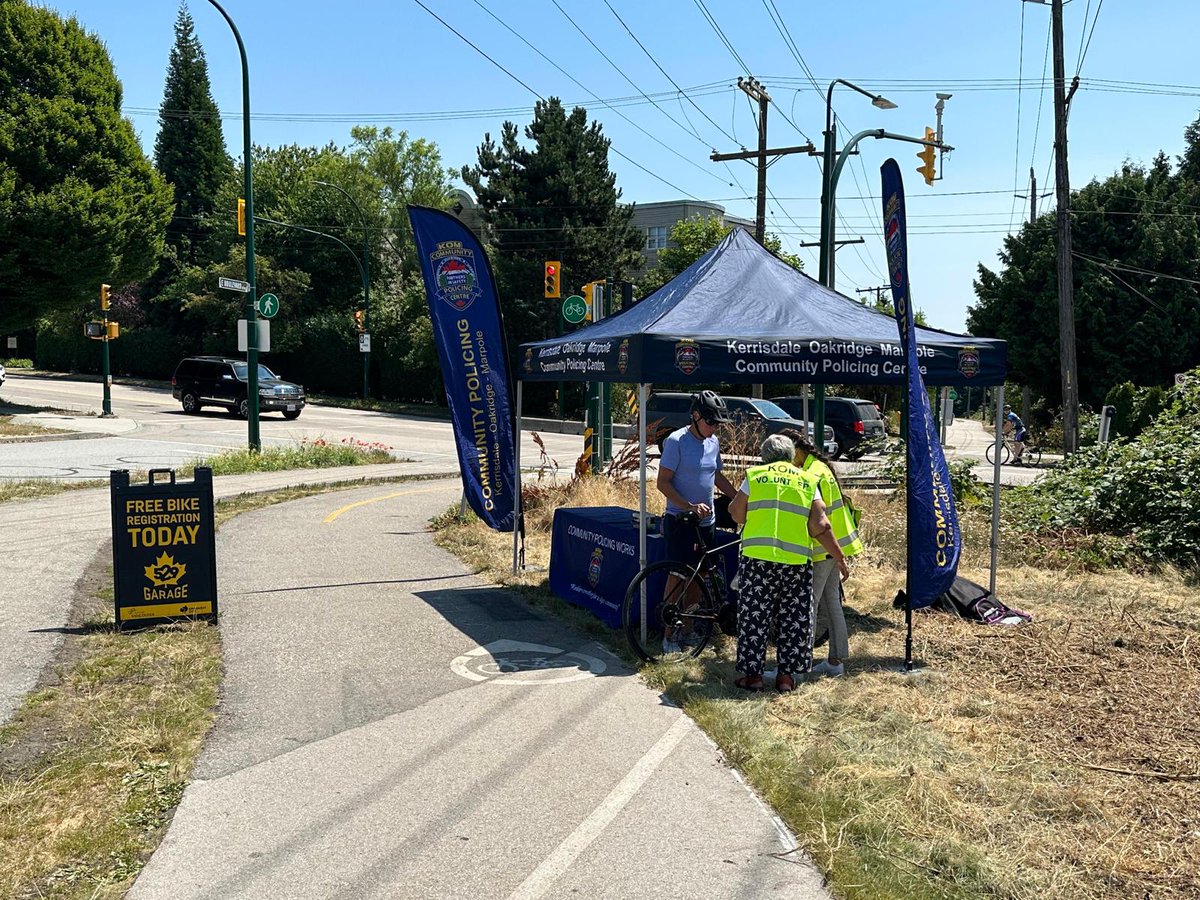 KOMCPC's tweet image. 🚲🎉 Our bike superheroes rocked SW. Marine Dr. and East Blvd with #Project529 !

We registered #12bikes, making our community a theft-proof zone! 💪🔒

If you haven&apos;t registered your bike yet, stay tuned and join us in the near future to secure your wheels!