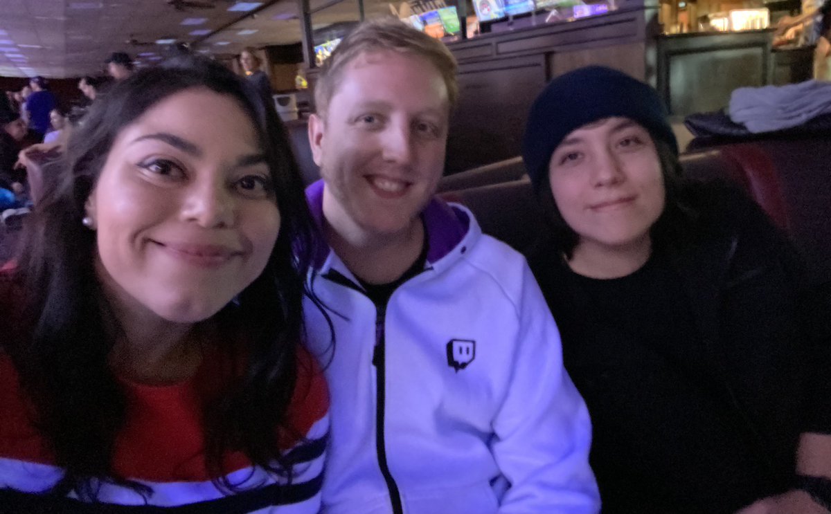 tweetychickss's tweet photo. PHILZA AND HIS EMO SON ARE REUNITED 🫂🫂 https://t.co/WchwK3ESfU