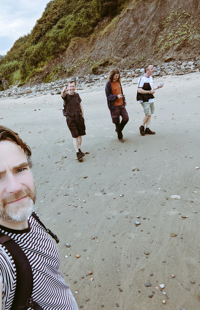 Kingmaker tweet media