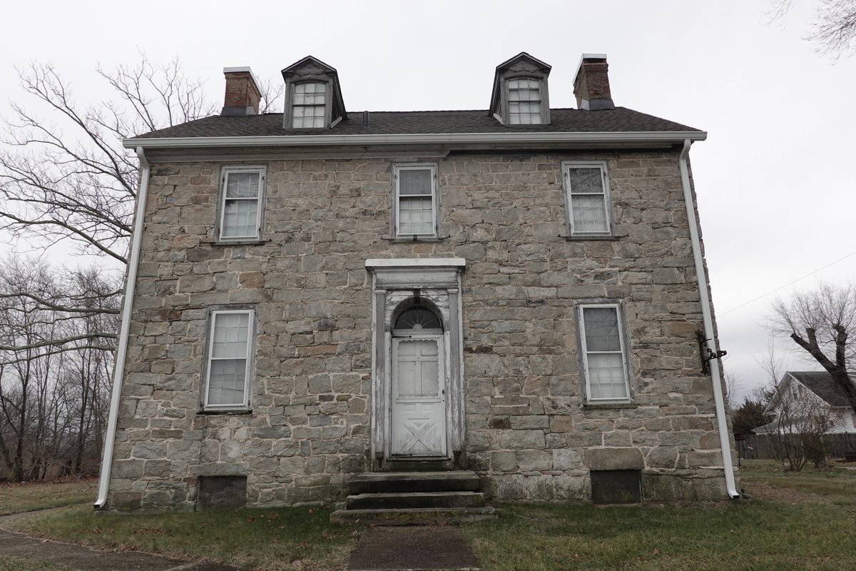 PreservationNJ's tweet photo. 2023 #10Most #Endangered Historic Site is the Samuel P. Paul House built in 1810, in Paulsboro, Gloucester County. The building has seen a signification trend of deterioration due to lack of maintenance and is part of discussions to redevelopment. #preservation #thisplacematters https://t.co/v5wSaqYMks