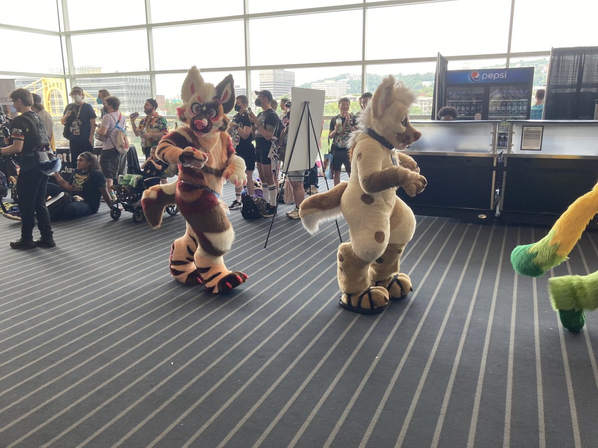 Ben/Whimsi & The Sweetheart Squad tweet media