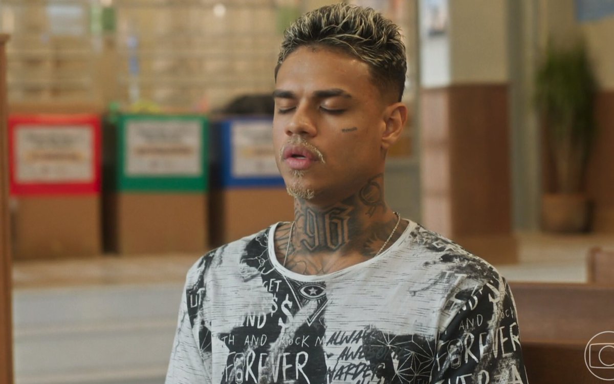 ZAMENZA's tweet image. "Coé Deus.... Quem sou eu pra te pedir uma coisa pra tu, tá ligado... To na pista há maior tempão na vacilação, mas preciso de alguma luz com todo respeito... Amém...." (Hugo) #VainaFé