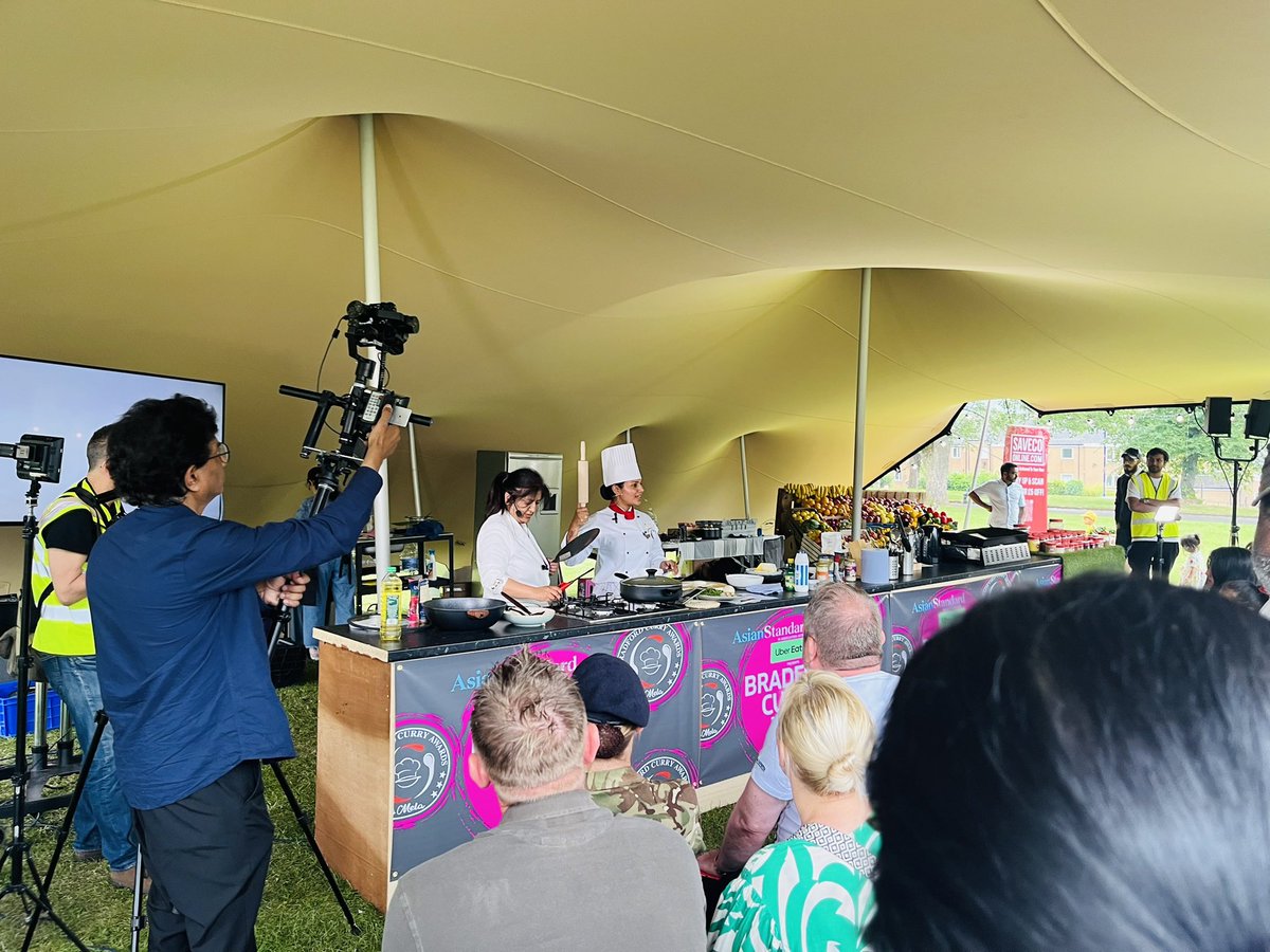 Dr Ikram Butt (@ikramofficial) on Twitter photo Only the best in attendance at the <a href="/BfdCurryAwards/">Bradford Curry Awards & Mela</a>
How amazing was <a href="/pardeep19922328/">Pardeep Kaur MBE British Army Chef</a> cooking up a real treat.
Thanks to <a href="/EditorASNews/">Fatima Patel</a> <a href="/Karen_Thomson_1/">Karen Thomson</a> & <a href="/CllrMasood1/">Cllr Masood Ahmed</a> for the wonderful hospitality.
#bradfordcurrymela Only the best in attendance at the <a href="/BfdCurryAwards/">Bradford Curry Awards & Mela</a>
How amazing was <a href="/pardeep19922328/">Pardeep Kaur MBE British Army Chef</a> cooking up a real treat.
Thanks to <a href="/EditorASNews/">Fatima Patel</a> <a href="/Karen_Thomson_1/">Karen Thomson</a> & <a href="/CllrMasood1/">Cllr Masood Ahmed</a> for the wonderful hospitality.
#bradfordcurrymela