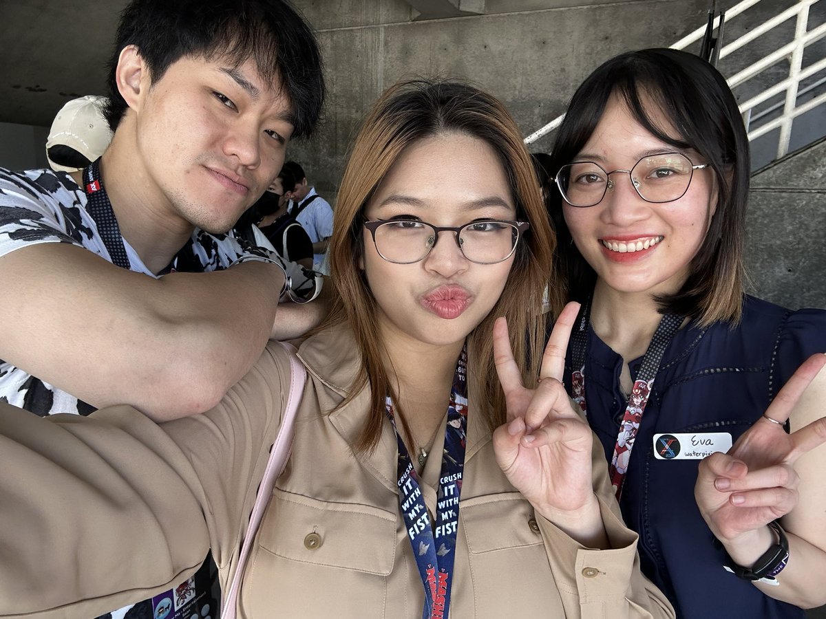 jennacraa's tweet photo. ✨AX2023✨
i got to meet so many new people this year at the ytt meetup and my LA trip!! ur all so beautiful and amazing… im so sad it’s over already 😭🫶🏻💕 let’s see eachother again soon! https://t.co/OqyS59H3sa
