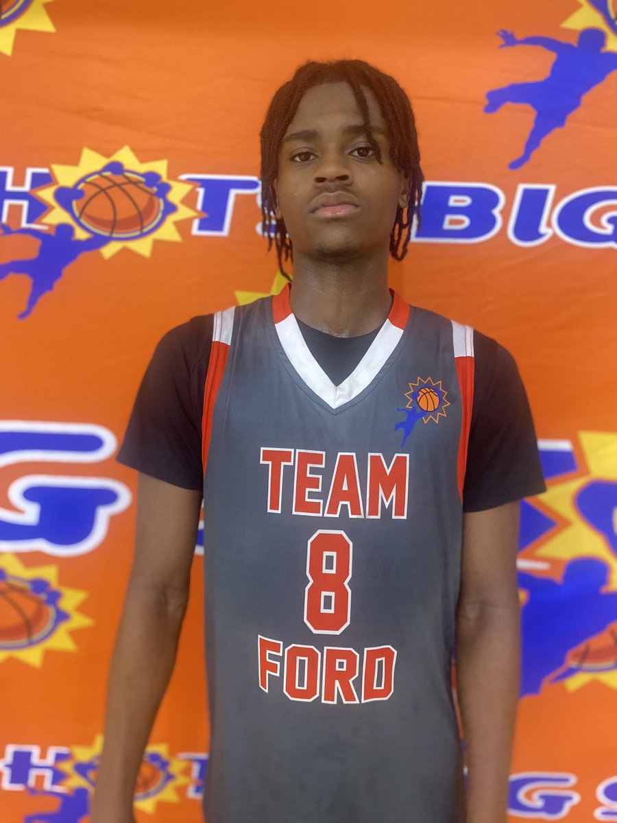 BIG SH🏀TS tweet media