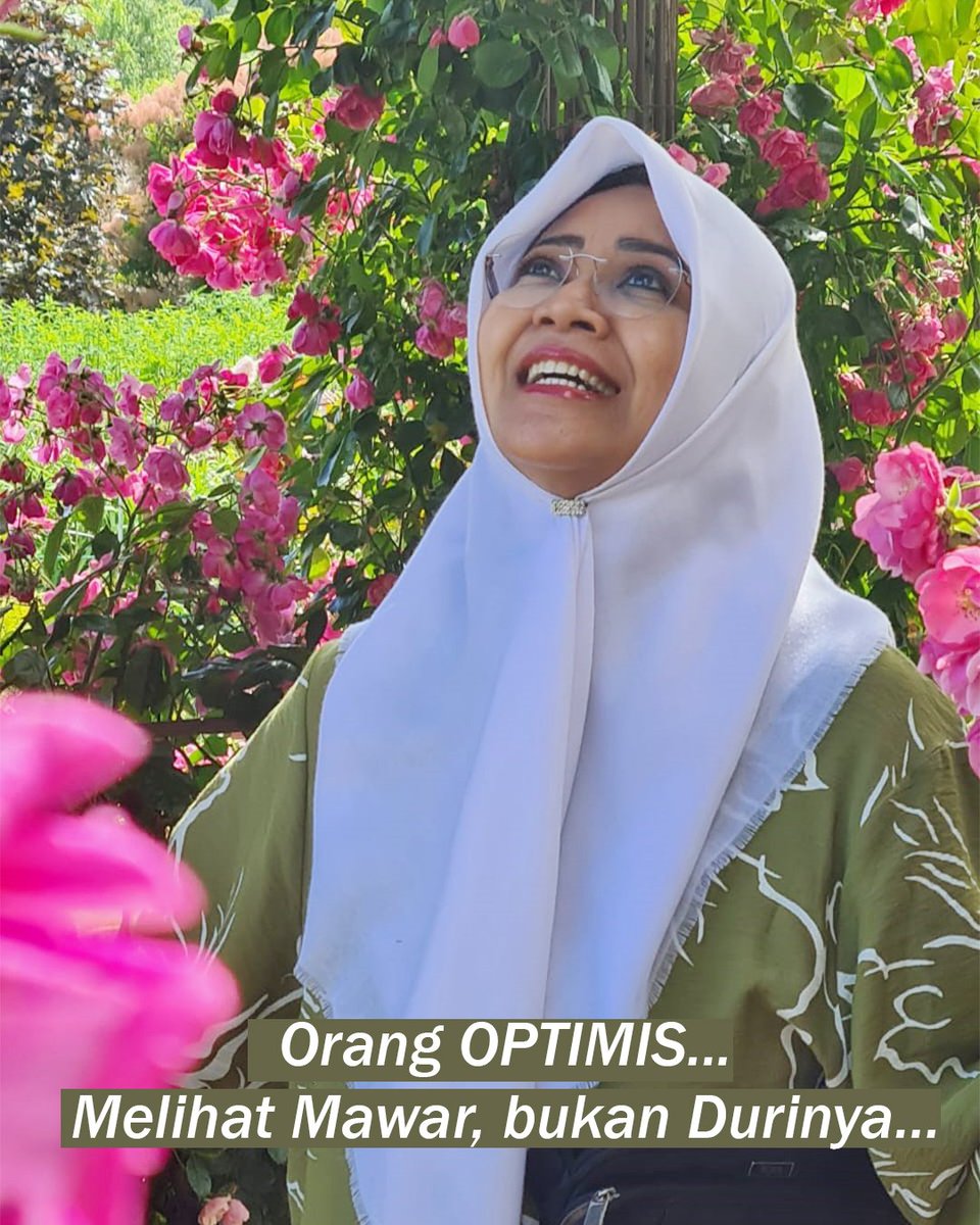 Intsiawati's tweet photo. Ayooo...
Apa bedanya....!!

Selamat berakhir pekan yaa...

#intsiawatiayus #dpdri https://t.co/iJK0r7oDQ8