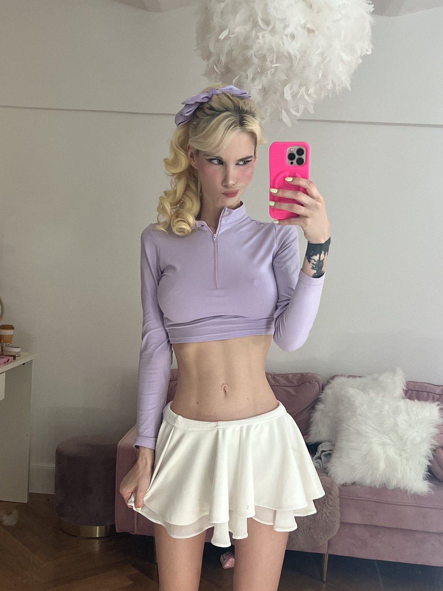 fetchbutterfly's tweet photo. mad cuz u didn’t rt yet https://t.co/tnZbF9SK7N