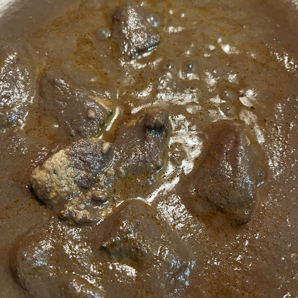 h_mst21's tweet photo. #おうちごはん 

トマトとナッツベースのチキンカレー🍛
最近予定がパンパンすぎる
時間空いてたら詰めてしまうとこあかんから一旦落ち着こう。。。

今日は至福のお料理教室です🍛
#osaka 
#料理 #カレー #food https://t.co/HxIVrAqk2H