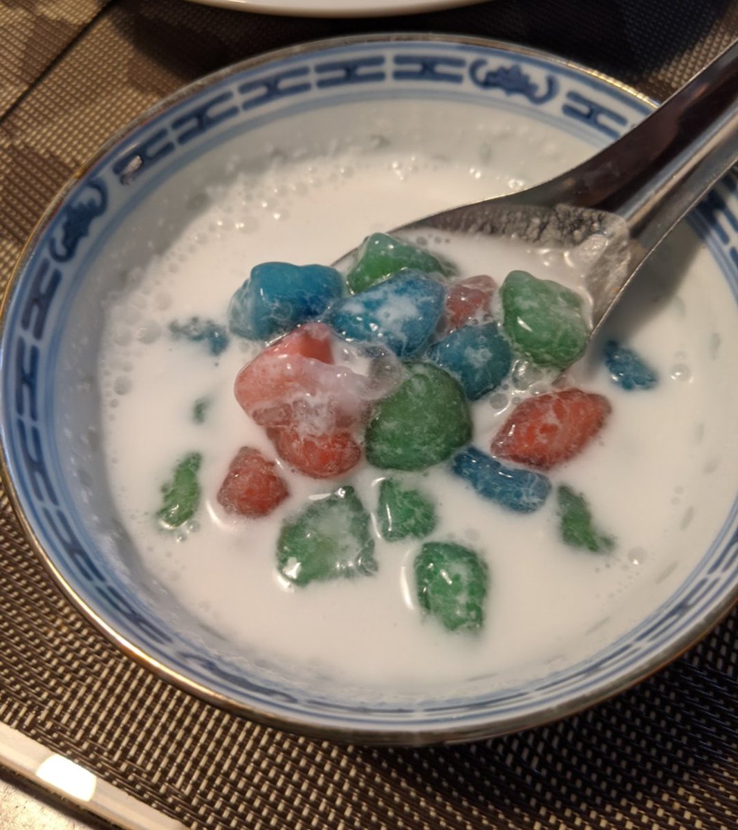 Amy Chantasirivisal tweet media