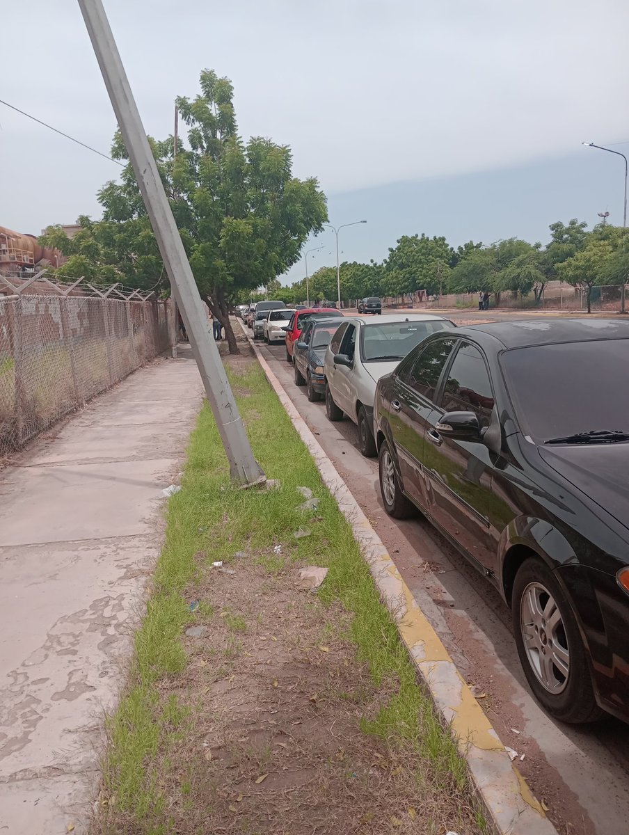 #PrensaManzaniyork📰

“La gasolina es un recurso necesario para el desarrollo económico, desde la República de Manzaniyork condenamos los ataques y el descuido del gobierno Venezolano a la población”