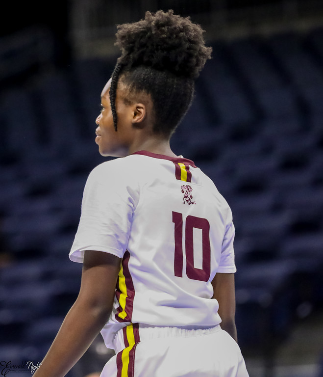 DCuttill's tweet photo. Excited to see @KayiwaMary continued growth both on and off the court this upcoming season. Game shots taken by @KathyStinson from the "Court of Dreams" game @WintrustArena before the @chicagosky game. @ZBGirlsBBALL @BeeLinked @ZB_Athletics @JoshLindstrom1 https://t.co/DaXKdHEknx