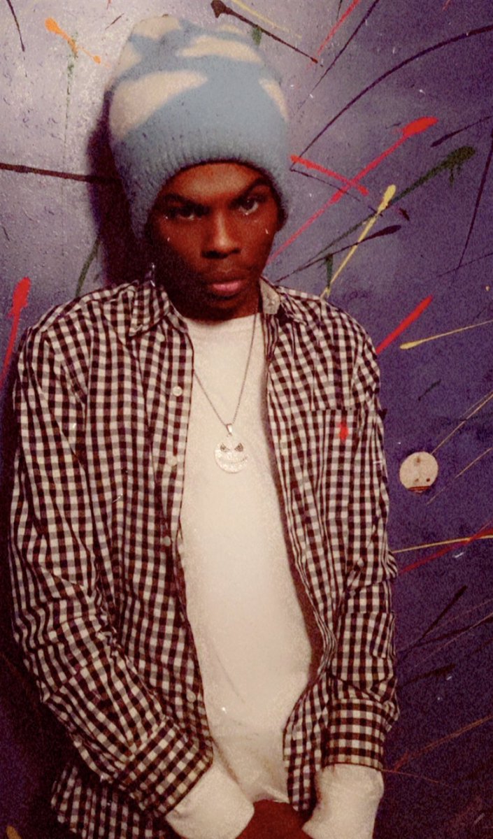 PinkFridayyHoe's tweet image. this shoot so ill nd i ain’t talking na na s/o to fox boogie she da ill na na #BARZ