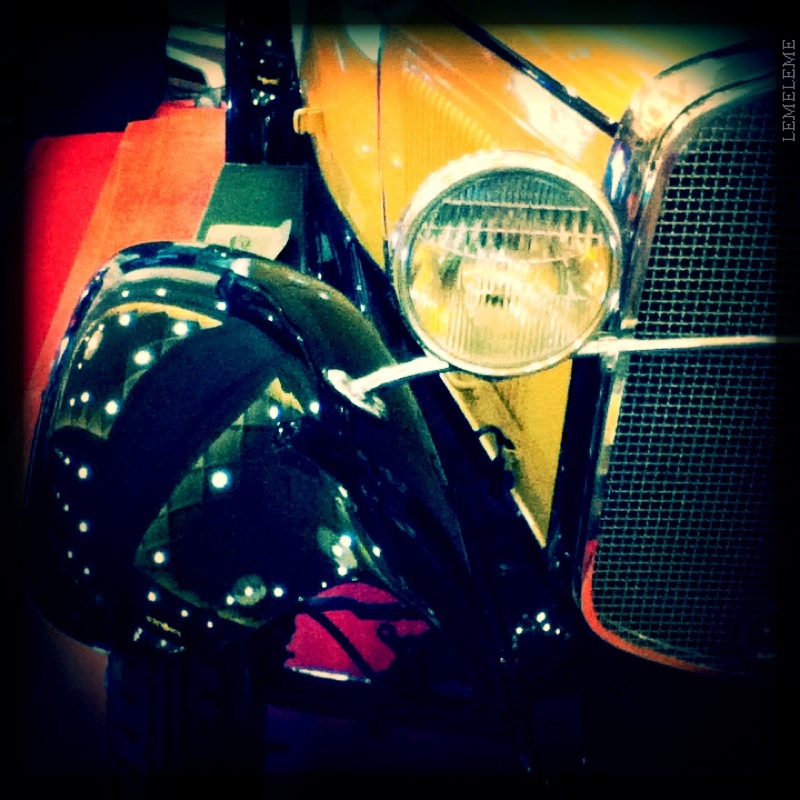 Osatsuki168's tweet photo. Let me get my scarf, Darling.
I took this 10+ years ago using the discontinued iPod Touch 4G with the discontinued App LemeLeme. My iPod is now cracked but the photos are still intact, the memories still vivid and the feelings still linger.
#vintagecars #Apple #OpenSeaNFT #photo https://t.co/JwPfVfHnRa