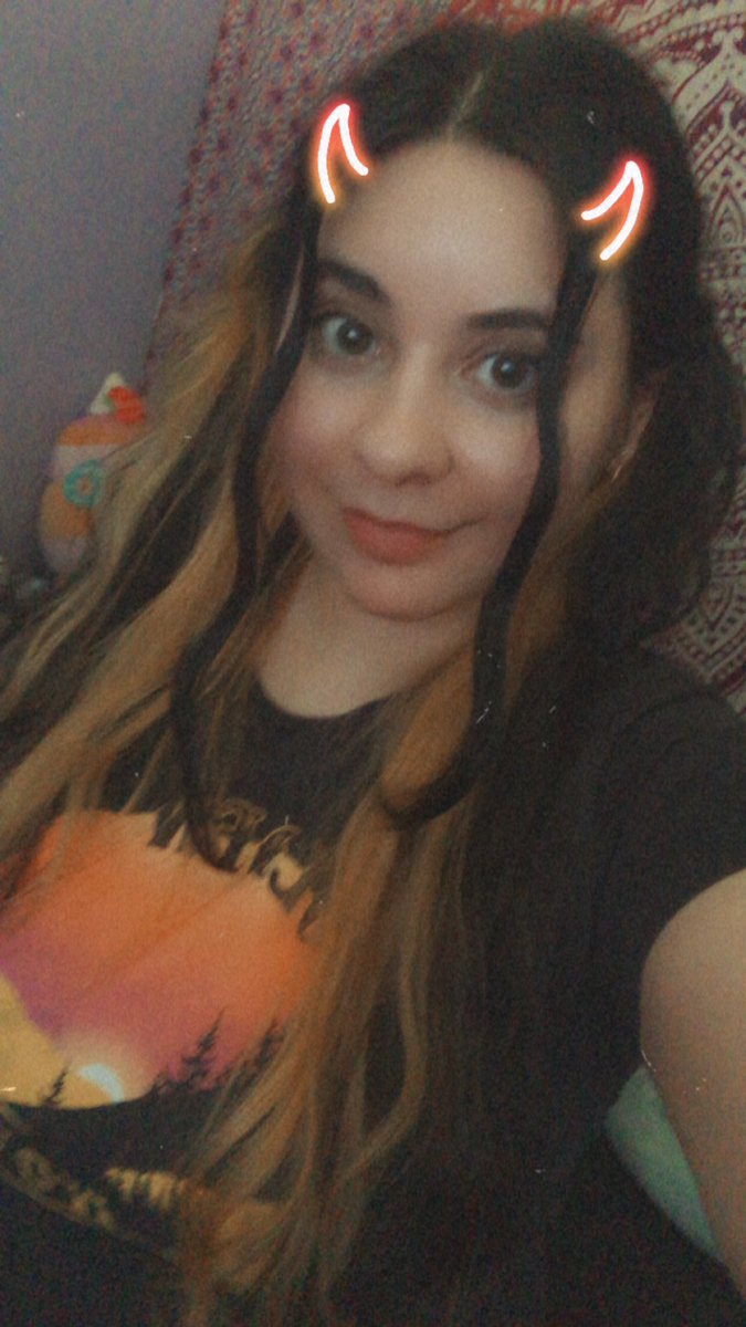 iizzybun's tweet photo. i luv pigtails 🐷 https://t.co/jDNmrsgNDV