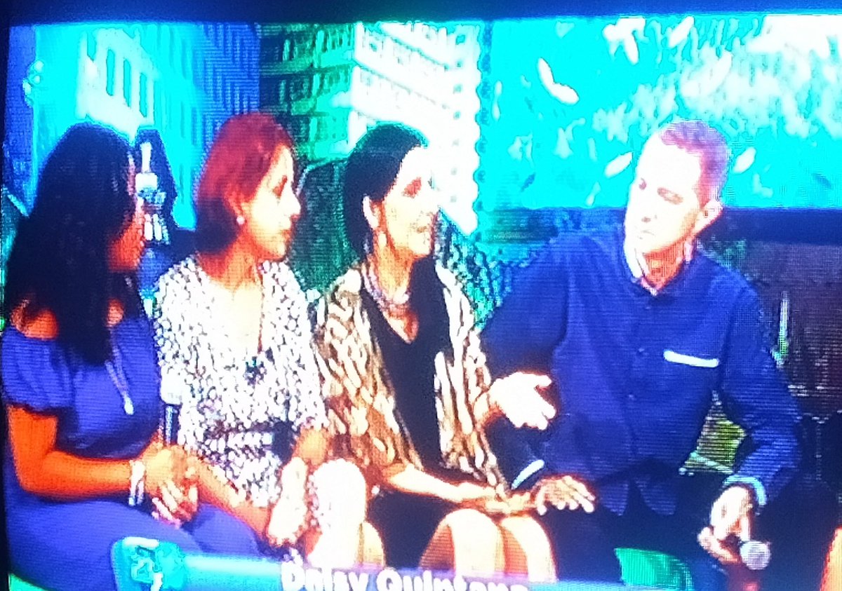 JosngelGomezAr2's tweet photo. En #Cuba viendo #23YM, con artistas d #AsuntosPendientes, que bien dicho por @FernandoHechevarria: los CUBANOS tenemos que recuperar la honestidad la humanidad la elegancia la decencia. VOY EN ESA. #CubaEsCultura #QbaD♥️ https://t.co/kUYIutWZBG