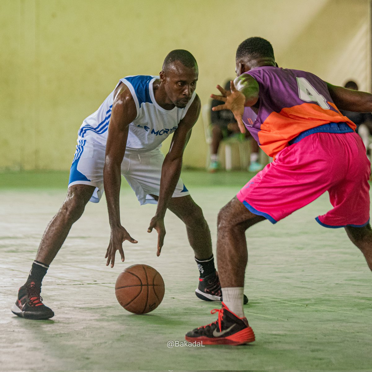 BonbonTV237's tweet photo. Abisseck au Morysa 2023!!!
🏀👌🏿📸✊🏽
#LeMorysa #Logbaba #FCBC #JustAKidFromAfrica #Fecabasket #KwataPeople #basketballcameroun #BasketballDouala #les_bons_ways_se_passent_sur_BonbonTV https://t.co/OZZWXNBkNu