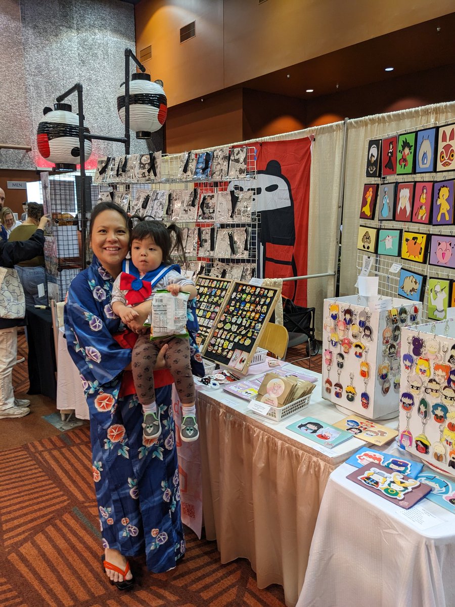 First time putting on a Yukata by myself.  Thank you to @2b_or_not_2b_in_cosplay for tutoring me online last minutes.
@chibirinilady also in the house as gluttonous Sailor Moon