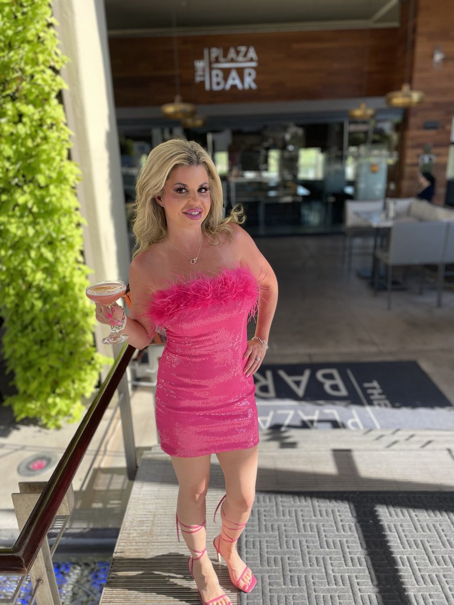 Holly Lehman tweet media