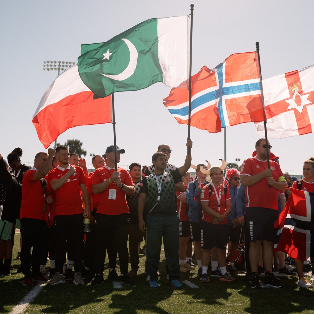 homelesswrldcup's tweet photo. DAY 1'S TOP PICTURES📷
A round-up of our favourite pictures of the day - whittling it down was no easy feet!

📷 Anita Milas, Donnie Nicholson, Daniel Higginson
#Soccermento23 #PlayForMore https://t.co/c7akVUzktx