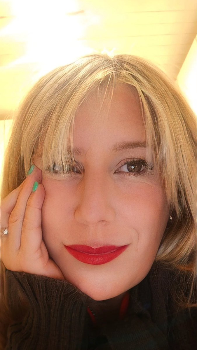 quiake's tweet photo. Se el reflejo de lo que te gustaría recibir.. Si queres amor, da amor. Si queres la verdad, sé sincero. 
Lo que des siempre volverá.

Feliz noche, Val.
#Mujeres #SabadoDeGanarSeguidores

#Sabado https://t.co/Fost097Zge