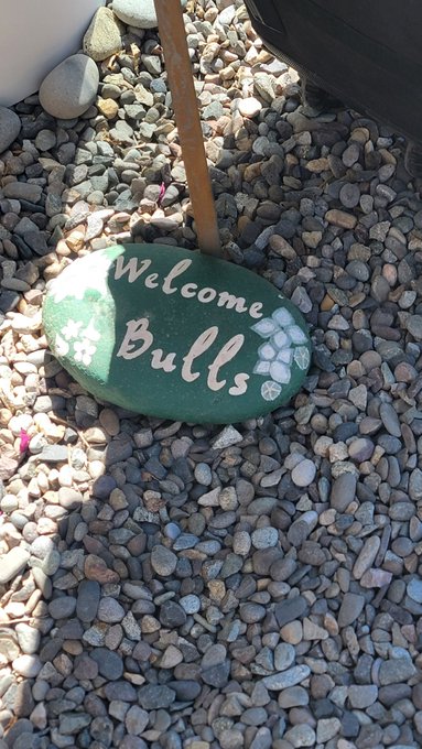 ....the things you find at yard sales https://t.co/HOmEYNSblg<a href="/tag/nopantday"class="tags"><span>#nopantday</span></a><a href="/tag/locktober"class="tags"><span>#locktober</span></a><a href="/tag/haighleebooty"class="tags"><span>#haighleebooty</span></a>