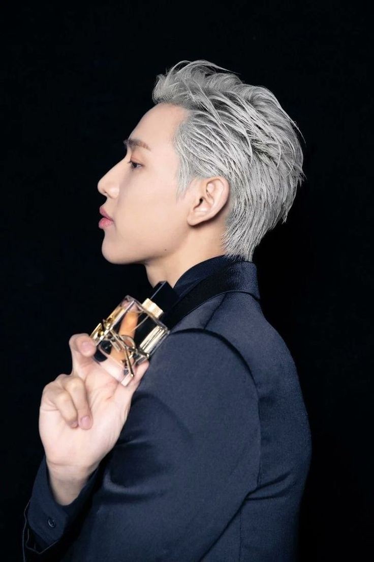GOT7_MENTIONS's tweet photo. Sábado de BamBam, promocionando una marca 🐍💚
#BamBam #뱀뱀 @BamBam1A
#GOT7 #갓세븐 @GOT7Official @GOT7 https://t.co/MWusnXlkID