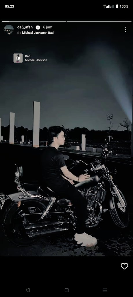 hera38568's tweet photo. Ini terla keren De  mau di boncengin deh tuh kasian jok nya nganggur yang belakang 🤭🤭🤭🤭💛  #ohcintabyafan #afanda5 #sahabatafan https://t.co/Y97HlL3GWB