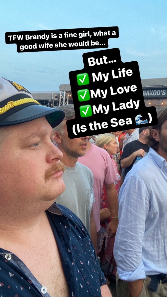 JoshRJohns16's tweet photo. Greetings From Asbury Park, @YachtRockRevue. #LocalGlass https://t.co/YzNzOuS4hL