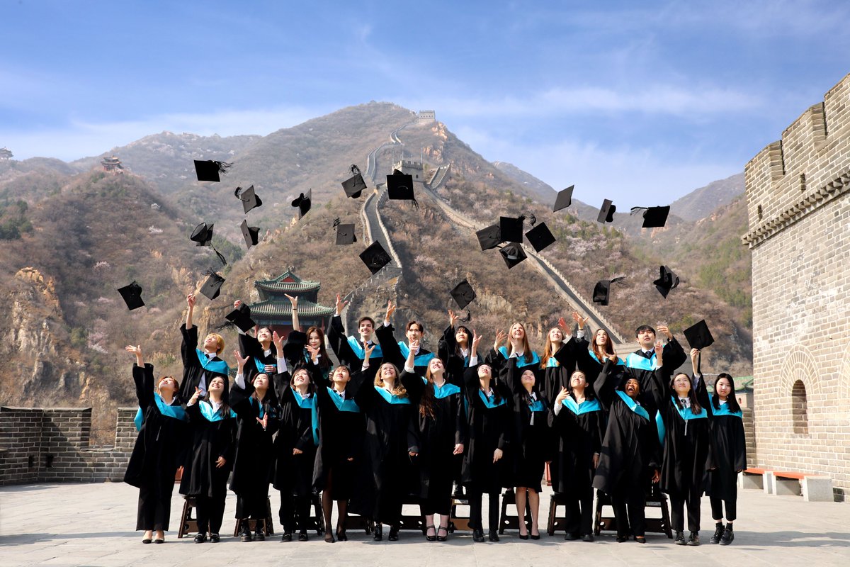 BSB_Shunyi's tweet image. IB Diploma Results: Outstanding Achievements Amidst Unprecedented Challenges! Congratulations to our #Classof2023 for achieving an impressive average of 35 that far surpasses the global average of 30 points. tinyurl.com/54uy7ce7 #BSBShunyi #NAEAcheivers #NAEBeAmbitious