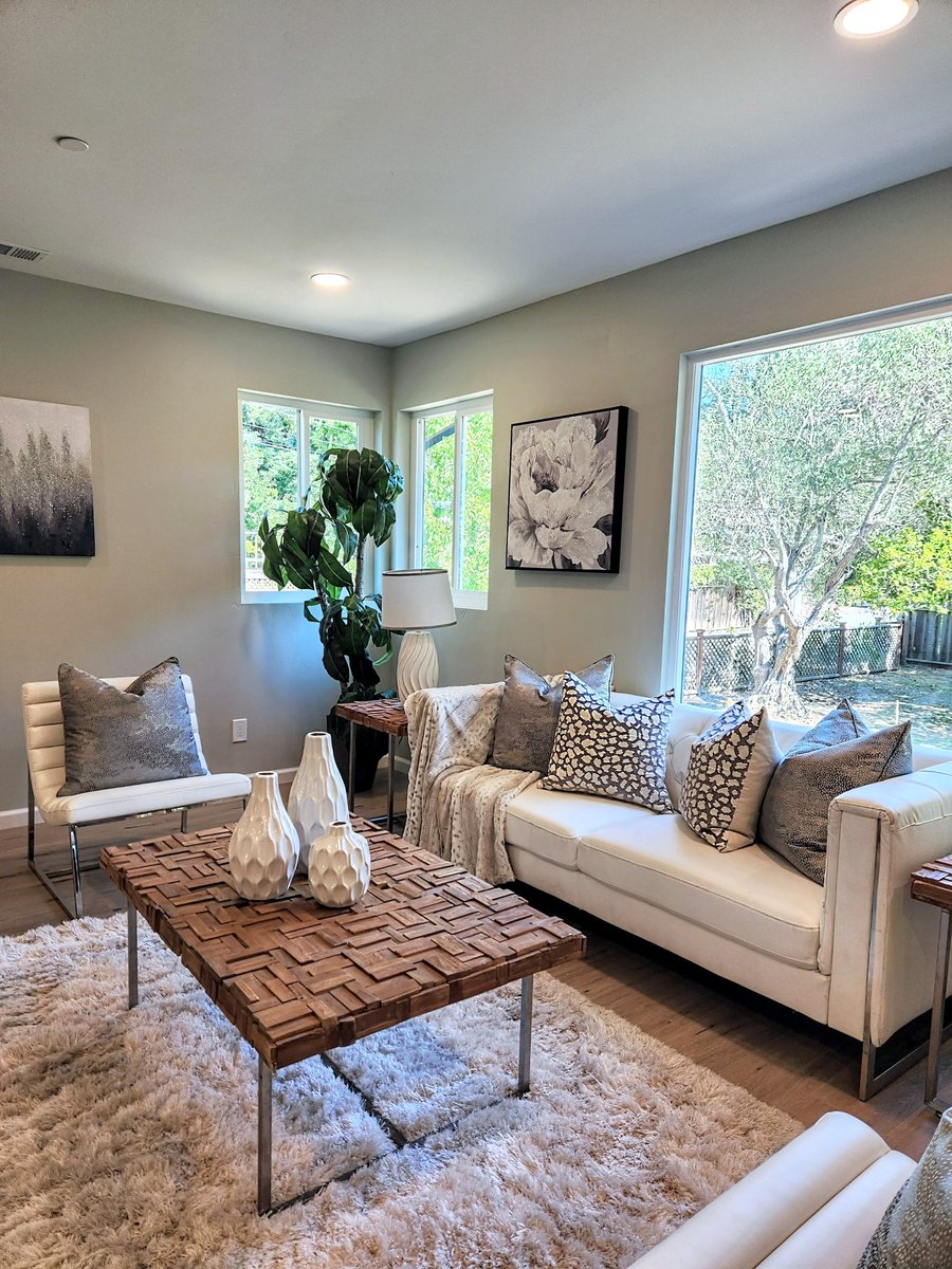 365Staging's tweet photo. Gorgeous home in Menlo Park featuring The Look Staging,  our contemporary luxe division. https://t.co/wwYiJTcLLH