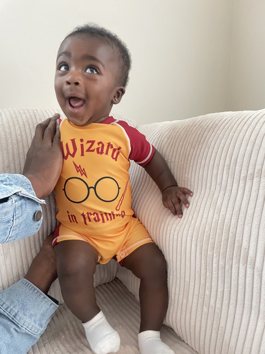 CadejaO_'s tweet photo. My baby was swim class ready today 🤣🤣 https://t.co/a8FF7pKiyH