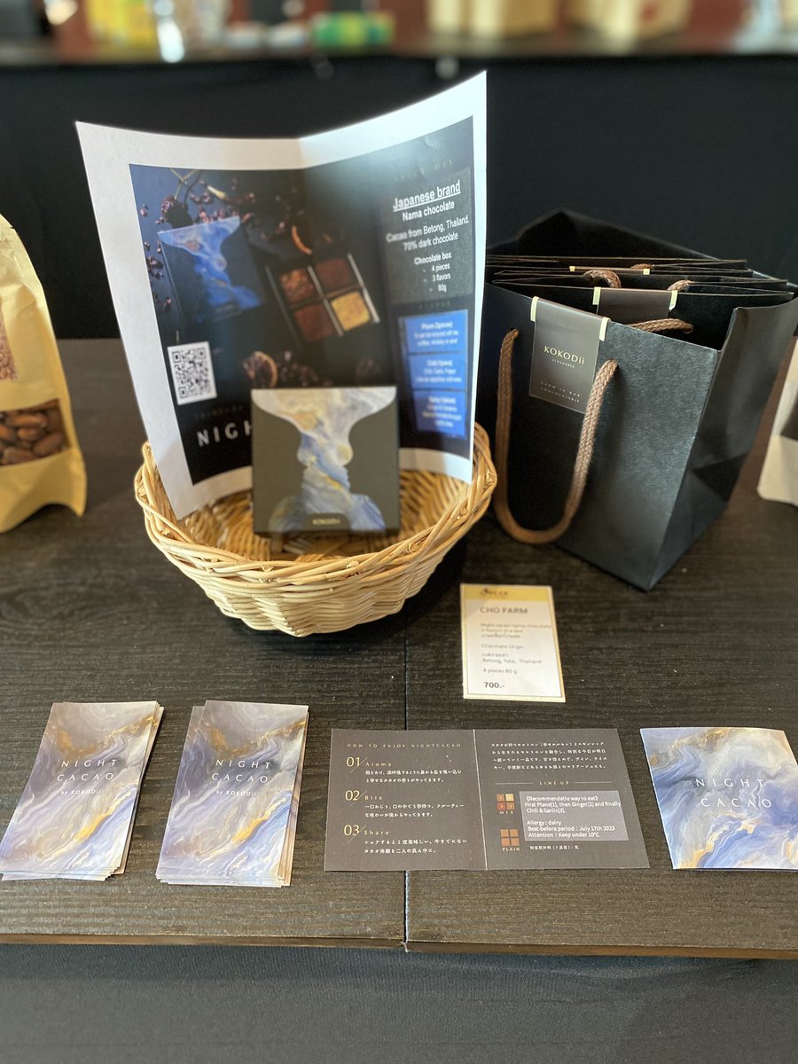 night_cacao's tweet photo. 最終日！

タイチョコレートフェスティバル
場所　セントラルエンバシー6F Open House

#Thai 
#Bangkok 
#centralembassy
#Chocolate 
#craftChocolate
#farmtobar
#treetobar https://t.co/H0AxmO5yJY