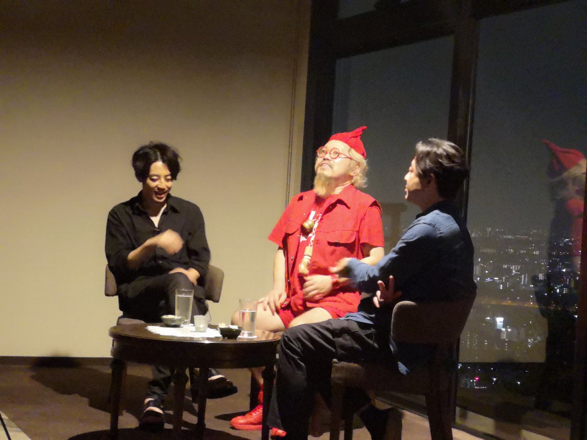 湯櫻の休館においてはご迷惑をおかけしております。申し訳ございません。
その中でもできることをどんどんやっています。
昨日も西野亮廣氏の収録に立ち会い初心に帰れるような気付きを得ました。
まだまだこれから！どんどん行きます！
※トントゥではなくホームレス小谷