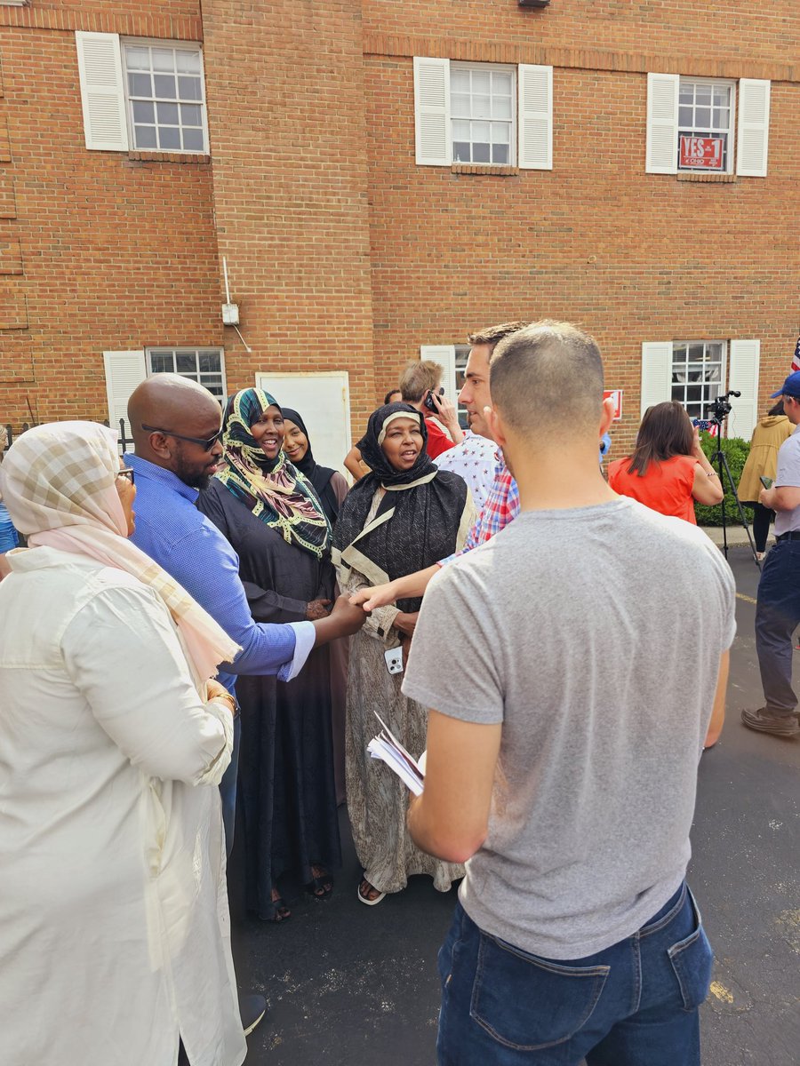 jeyte4us's tweet photo. We stand united as a strong force. We are ready to take on the challenges ahead. Our mission is clear: to protect our constitution, to safeguard the principles that make Ohio great.   #Jeyte4us #peoplescandidate  #issues1yes https://t.co/M4Sv2vQloL