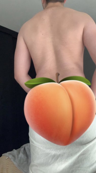 😏 https://t.co/SgouNxZNAY https://t.co/QWjMOVY666