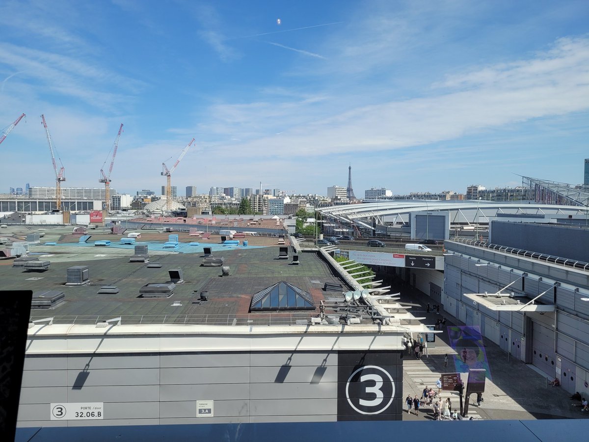 EksVee15's tweet photo. EksVee15 at #TwitchConParis 2023 : a thread! https://t.co/8lsH0VlDF8