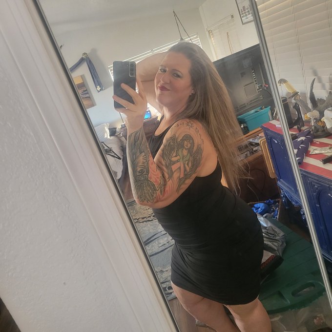 Mommas night out https://t.co/CYsKUdpqKY<a href="/tag/mvsales"class="tags"><span>#mvsales</span></a>