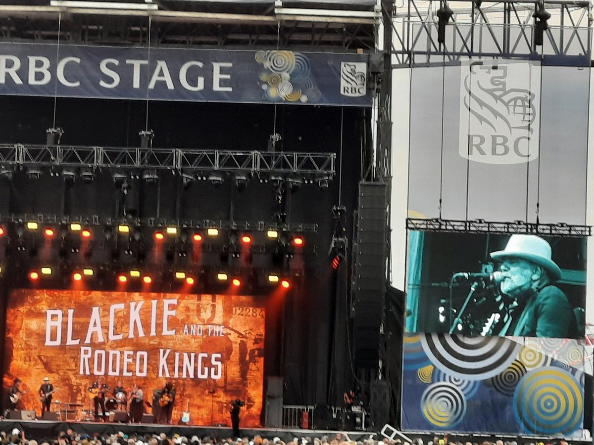 Terrific show by @therodeokings  @suzievinnick @daniellanois @StephenFearing @colinlinden @leeharveyosmond 😀🎶  What a treat to have these fantastic musicians onstage together at @ottawabluesfest Thanks for a great show!! #ottawabluesfest #RBCBluesfest2023