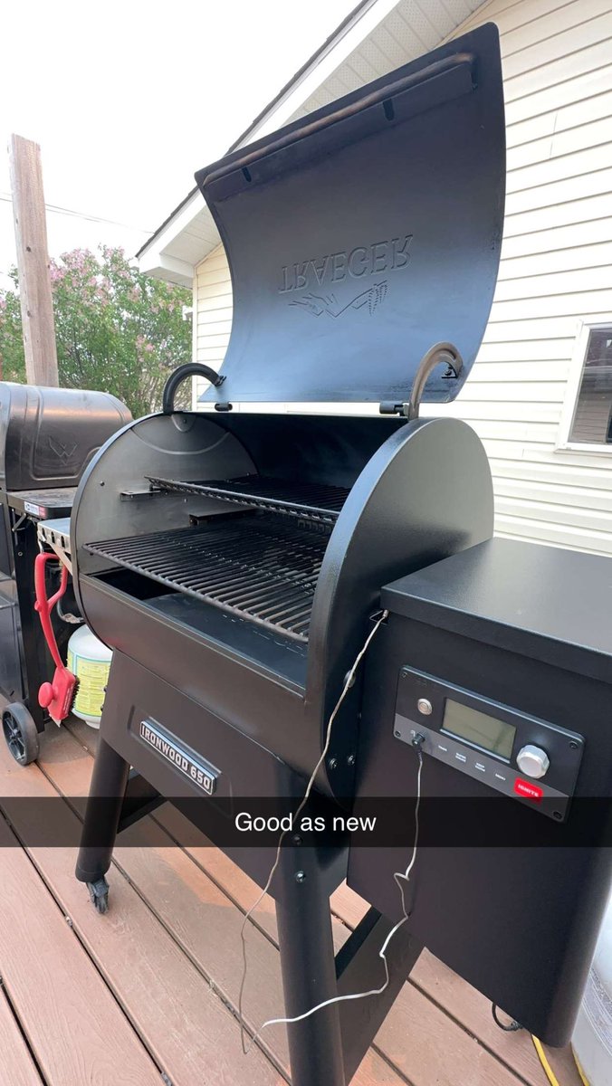 cjakks's tweet photo. @Arcnv Lemme move in with the fellas. I’ll be the chef/trainer 😈 https://t.co/PCYrrQuU7O