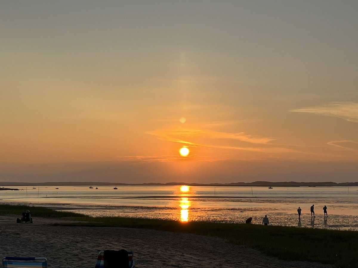 robotelecom's tweet photo. Taking time off and enjoying the beach. https://t.co/BCYoOcBzxJ