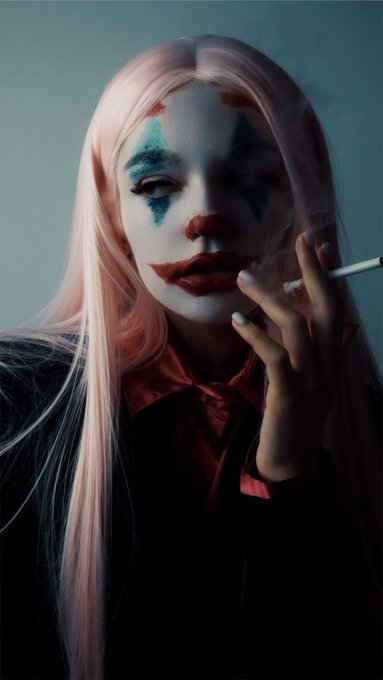 🤡 https://t.co/AnSB7dwxQ7<a href="/tag/yoga"class="tags"><span>#yoga</span></a><a href="/tag/stretching"class="tags"><span>#stretching</span></a>