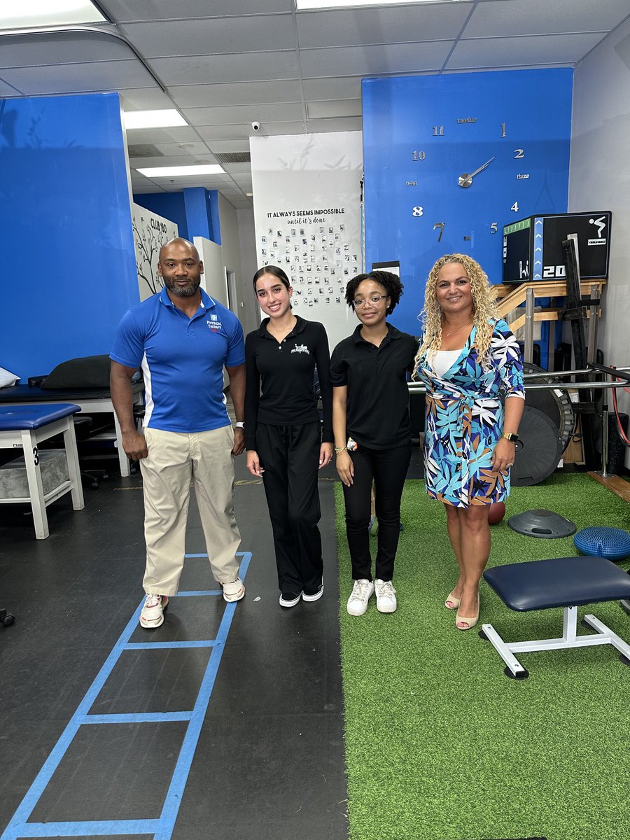 TessieIzquierdo's tweet photo. Thank you to Physical Therapy Now Miramar for providing our SYIP interns the opportunity to learn from the experts. @drldiaz @CTEMiami #syip2023 #summeryouthinternshipprogram @KrisUgarteTorre https://t.co/gipKLbTRt2