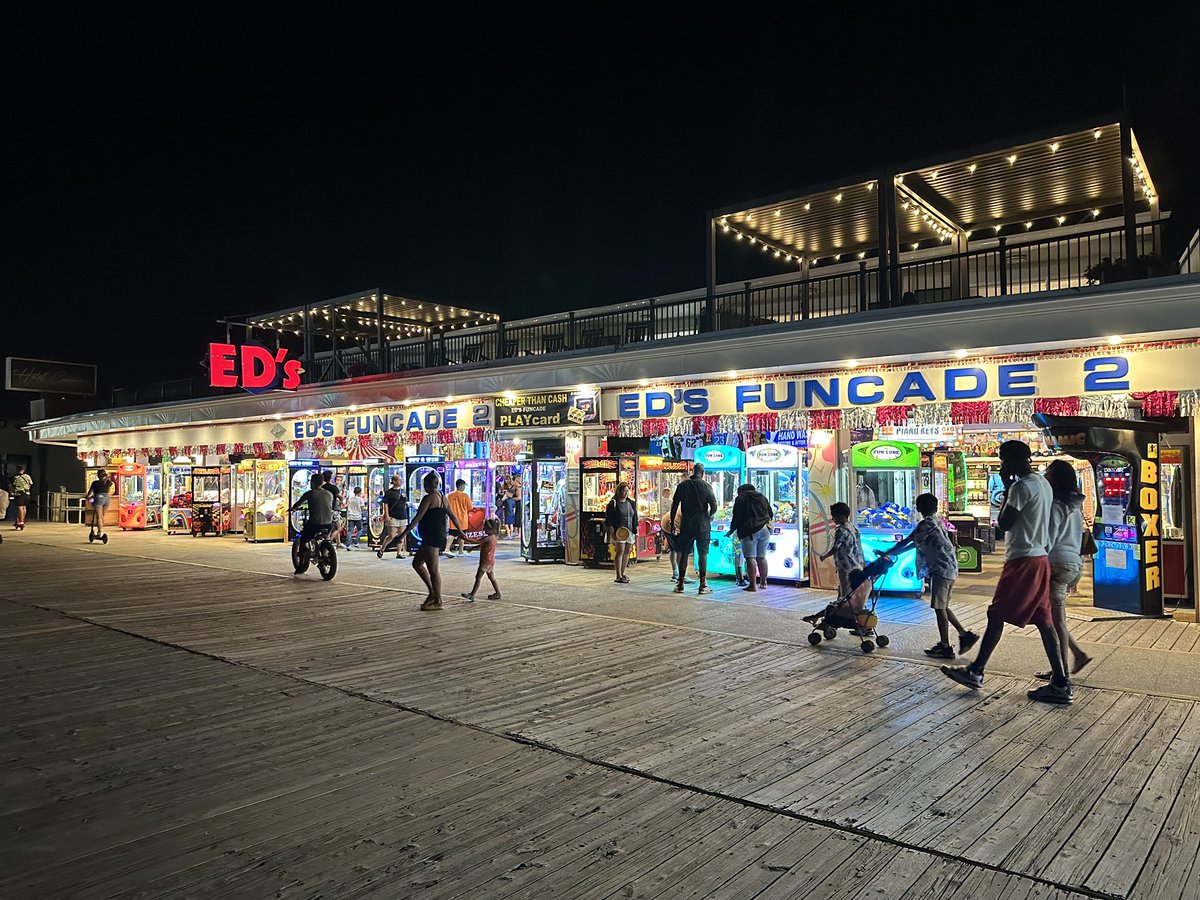 edsfuncade's tweet image. The power has been restored. We are open at 23rd Ave. tonight and tomorrow at 10:30 AM.