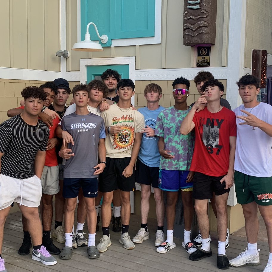 Steelsharks 16U living their best life in OC, MD this weekend.  Good Luck on Sunday!