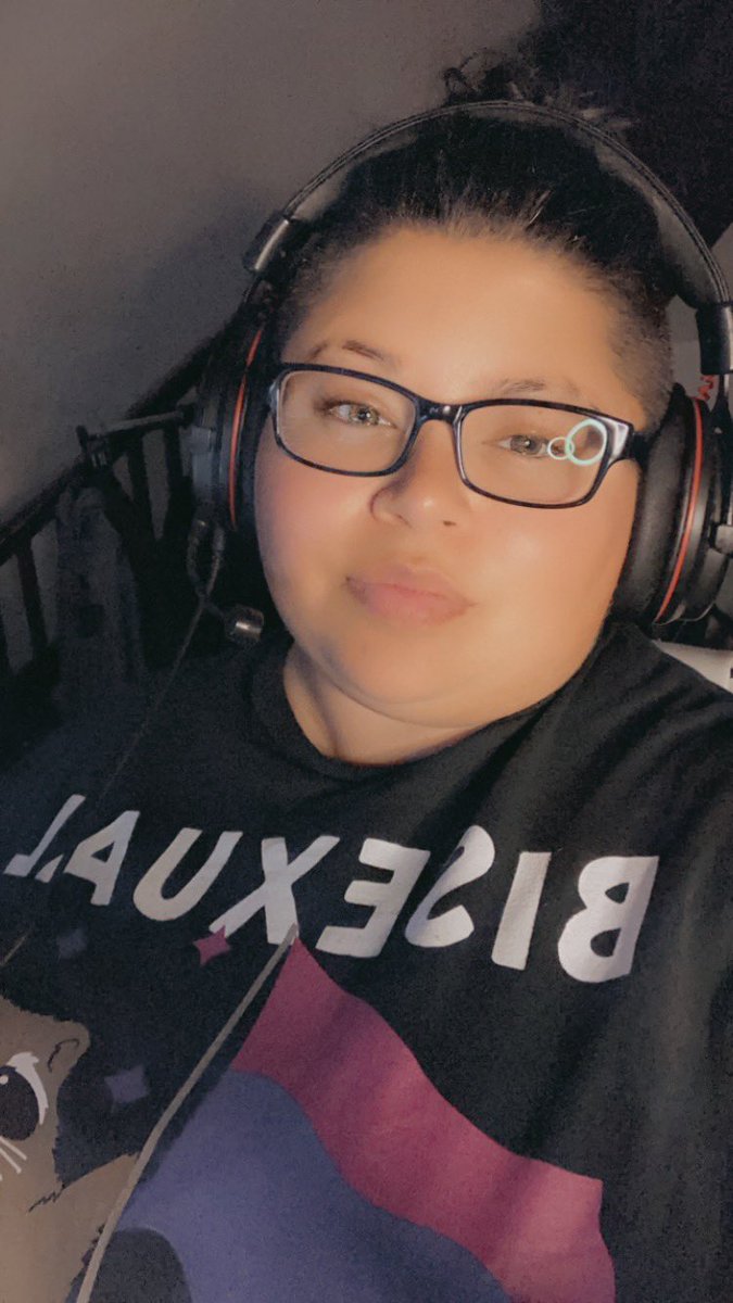 Come check out some #gears5 tonight! Have some drinks with me and <a href="/JustinWB8/">DeviantPanda_</a> while we crush! 

#twitch  #twitchstreaming