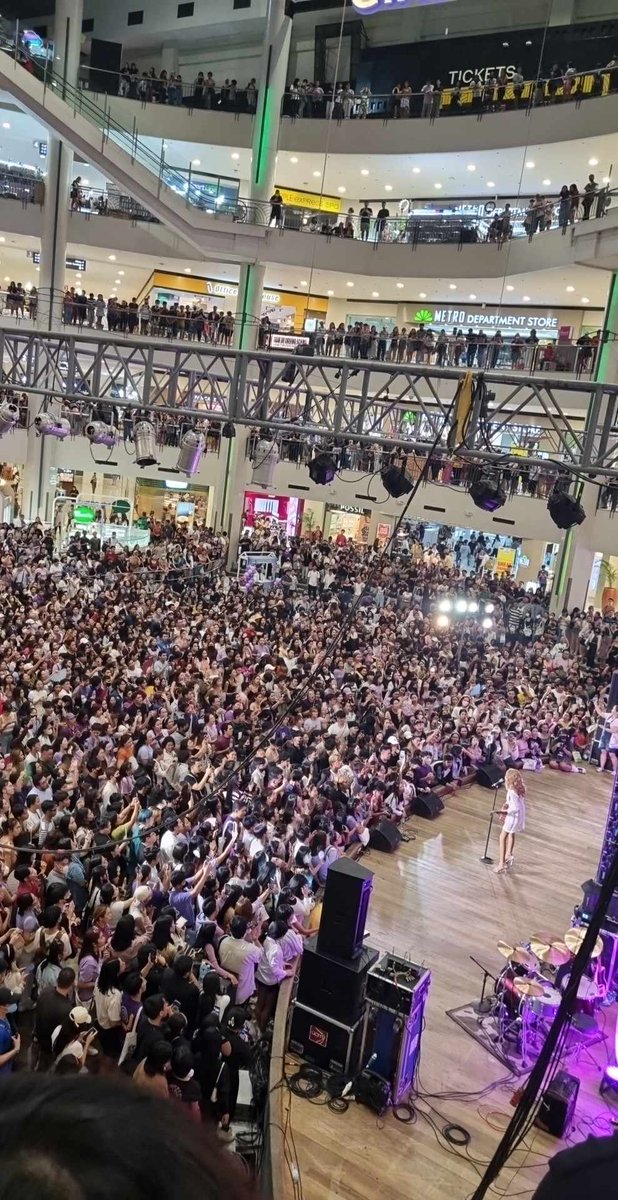 heymacyou's tweet photo. Tysm @SwiftiesPHL and @tpartyph forda another successful Speak Now TV listening parties. 💜✨ Thank u to my fellow Swifties! Thank u sa energy, time and effort. I appreciate it. To the volunteers and organizers of the event, thank u! 💖 https://t.co/keXqHYvl9X