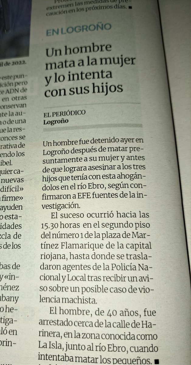 Tabarnia_BCN's tweet photo. Un hombre mató ayer a su mujer en Logroño y la policía lo detuvo cuando intentaba ahogar a sus 3 hijos en el río, pero esta vez tampoco vas a ver su cara, ni saber su nombre, ni su nacionalidad, porque es sirio y no español.
ElPeriódico de Cataluña ha puesto la noticia en una esquina de la página 30...
#FelizDomingo
#Encierro3RTVE