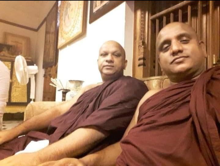 කේෂර tweet media