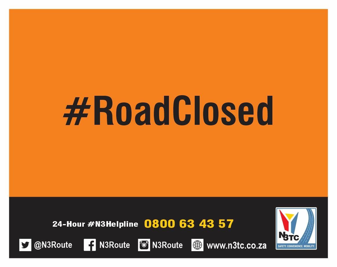 08h47 09/07 #N3VehicleFireUpdate: N3 6X 53.4 N #N3JoburgBound along #VanReenenPass. Recovery and clean up still in progress. The entire road remains obstructed. Please delay travel to the area. 00976 (04)